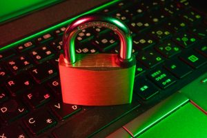 Ciberseguridad y protección de sistemas informáticos